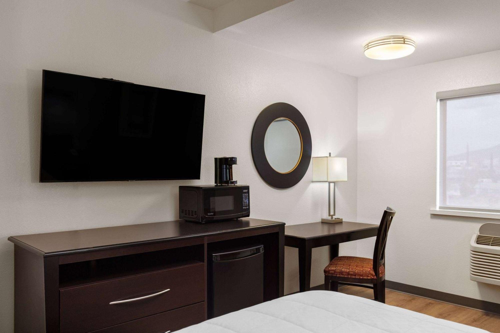 Travelodge By Wyndham Globe Az Esterno foto